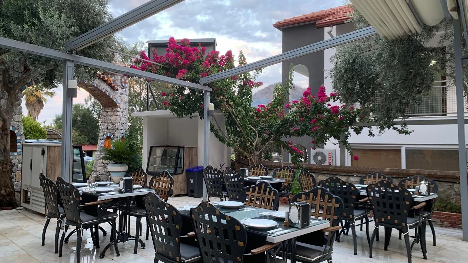 Sen Apart Turunc Aparthotel